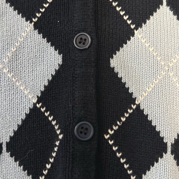 Brandy Melville argyle knit button up - Picture 4 of 4